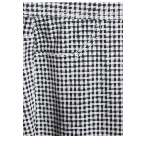 NWT Checkered Printed Capris - Picture 4 of 5